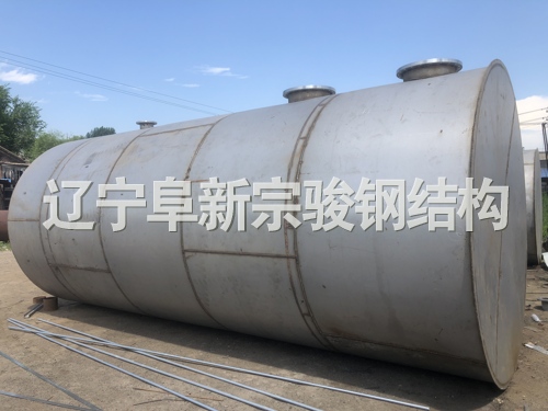 臥式白鋼儲罐，大型防腐化工儲罐